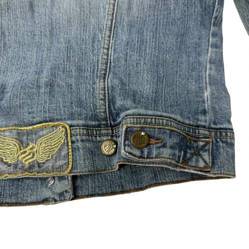 ROCAWEAR‎ Woman's Junior/Kids Light Wash Denim Trucker Jacket Y2K Size Large